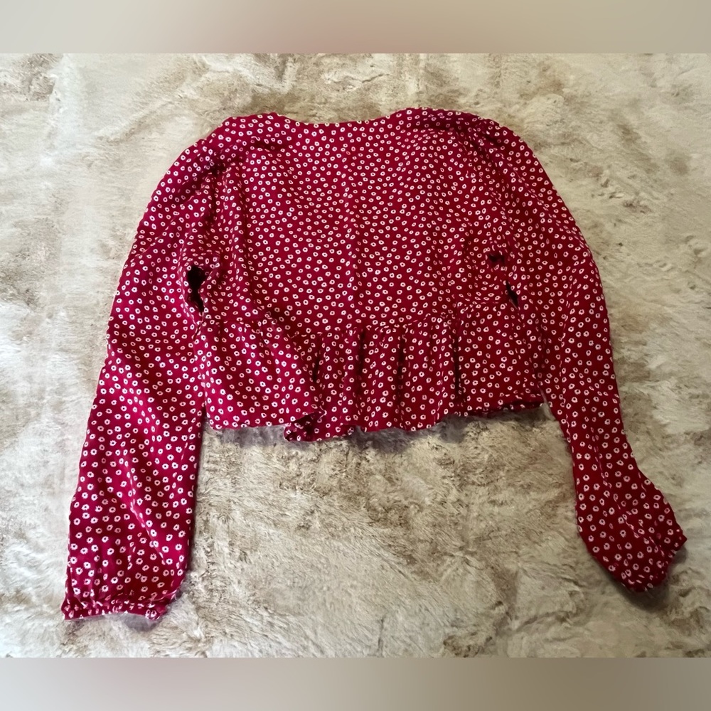 Altar’d State red cropped top size XS - Picture 3 of 6